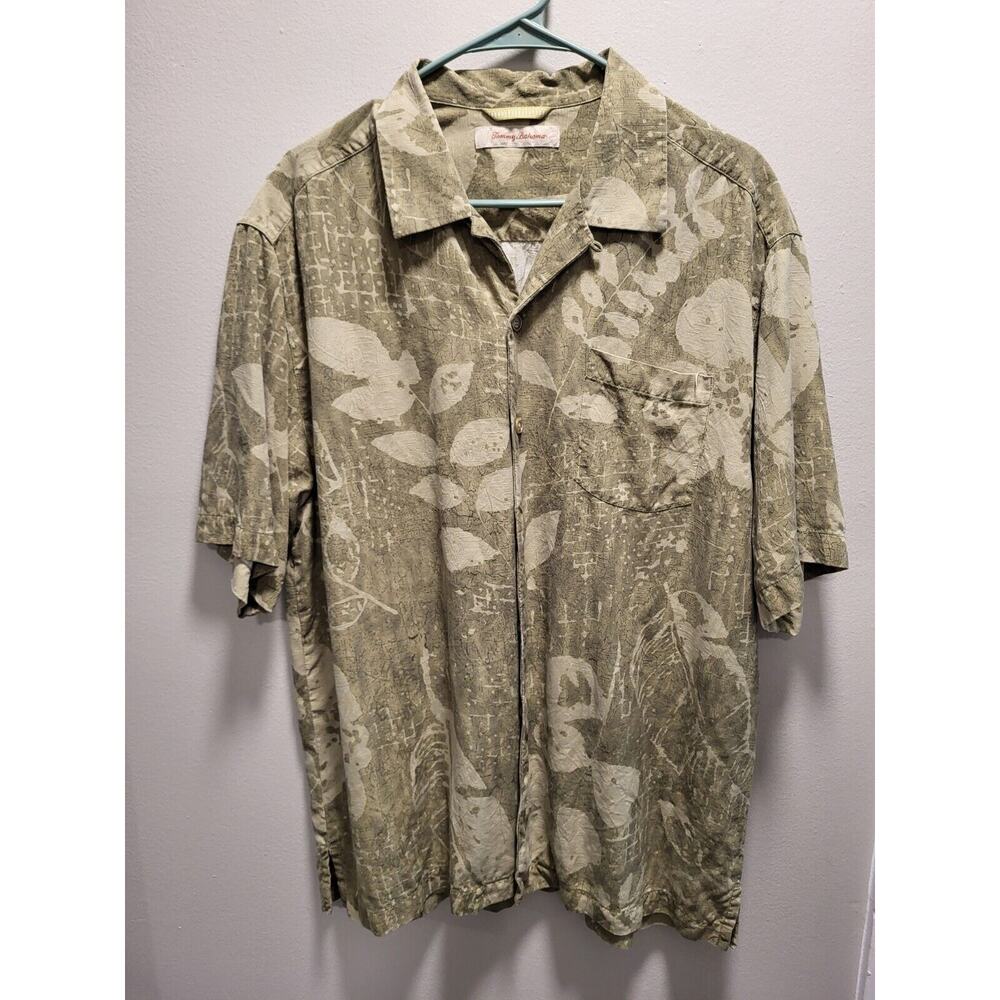 Tommy Bahama Large 100% Silk Button Down Shirt Floral Pattern Green
